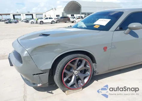2018 Dodge Challenger Sxt Plus z USA, uszkodzony, nr VIN 2C3CDZAG4JH280377